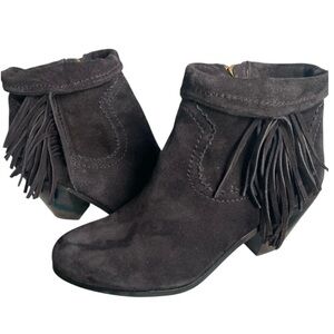 Sam Edelman Western Ankle Booties Black Suede  
Fold over cuff fringes Zip Up 8